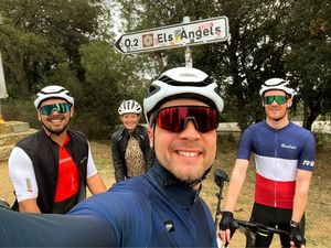 Girona Day 2: Costa Brava Coffee Ride 😍